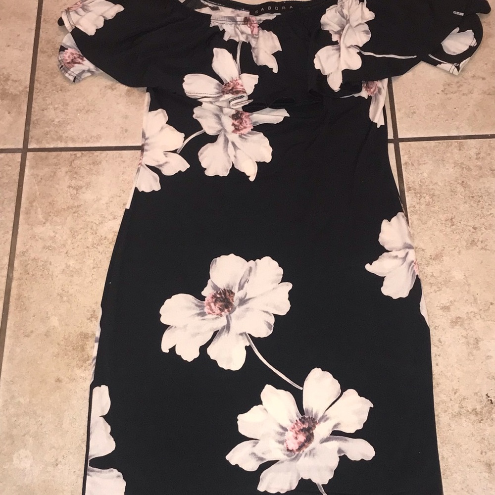 SABORA DRESS Beautiful SABORA Black Floral Bodycon Dress with White Blooms